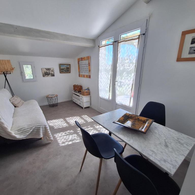 De l'eau et des oiseaux ! - One-Bedroom House - 2
