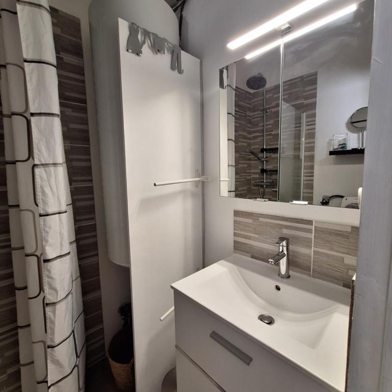 De l'eau et des oiseaux ! - One-Bedroom House - 13