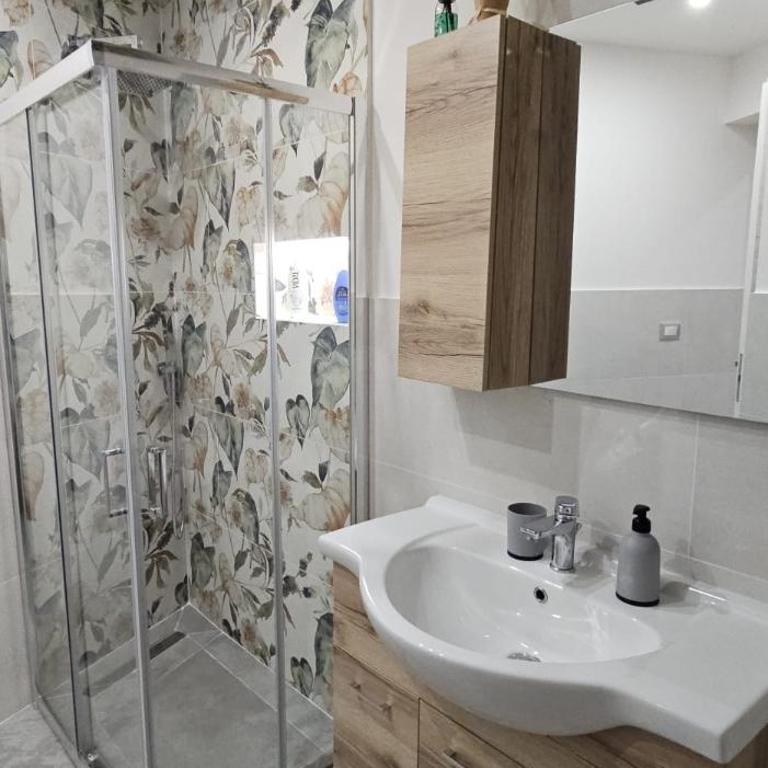 Suite Rindone - One-Bedroom Apartment - 13