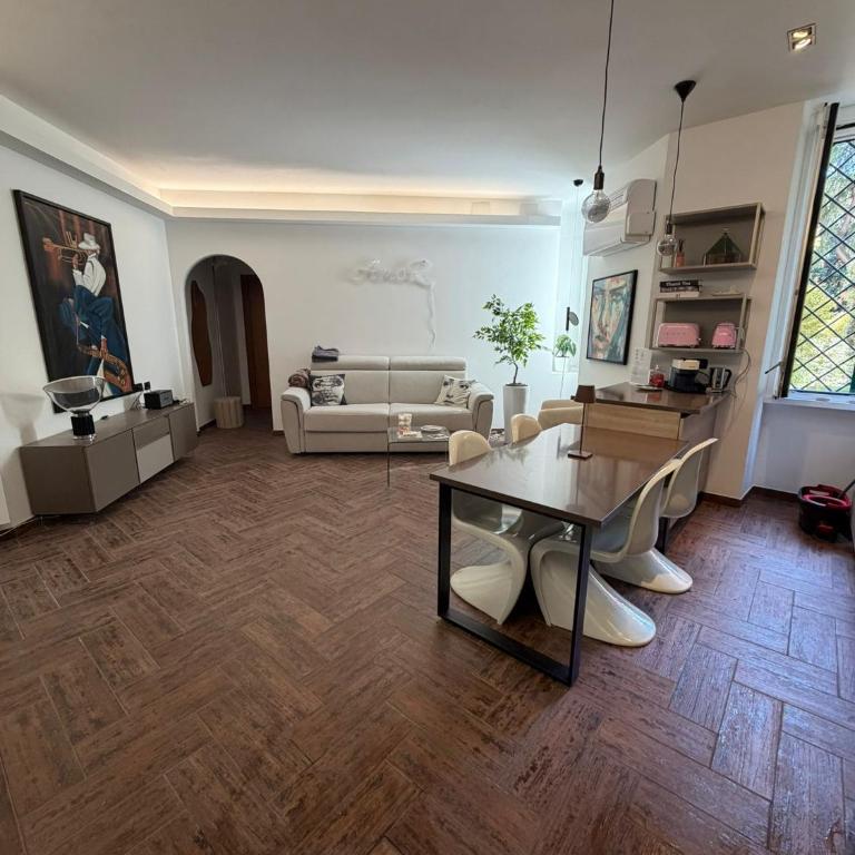 Domus Fiorelli - Appartamento con 1 Camera da Letto - 2