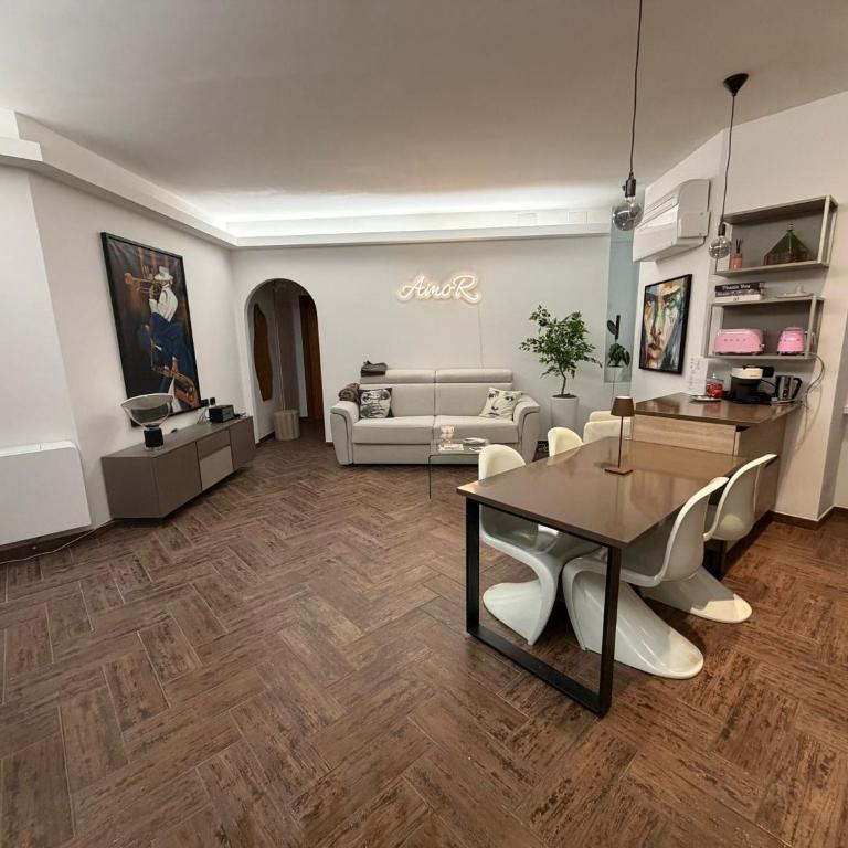 Domus Fiorelli - Appartamento con 1 Camera da Letto - 60