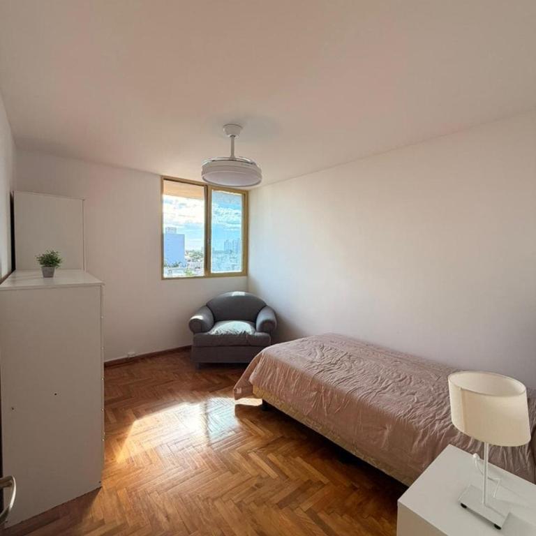 Apartment in Barrio Sur Santa Fe Capital - Three-Bedroom Apartment - 11