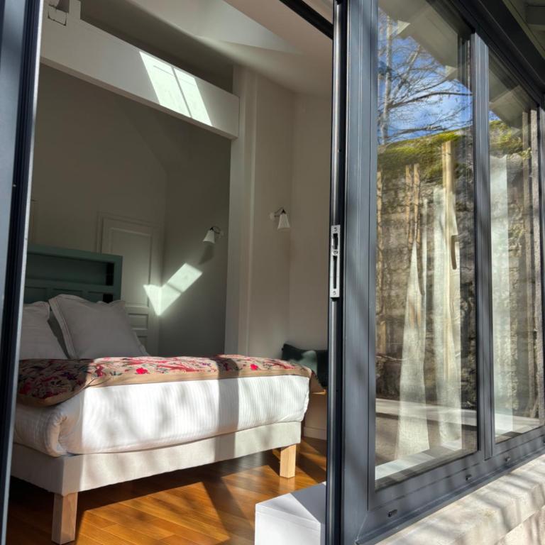 La Maison d'Amboise - Chambre Lit Queen-Size - Vue sur Jardin - 6