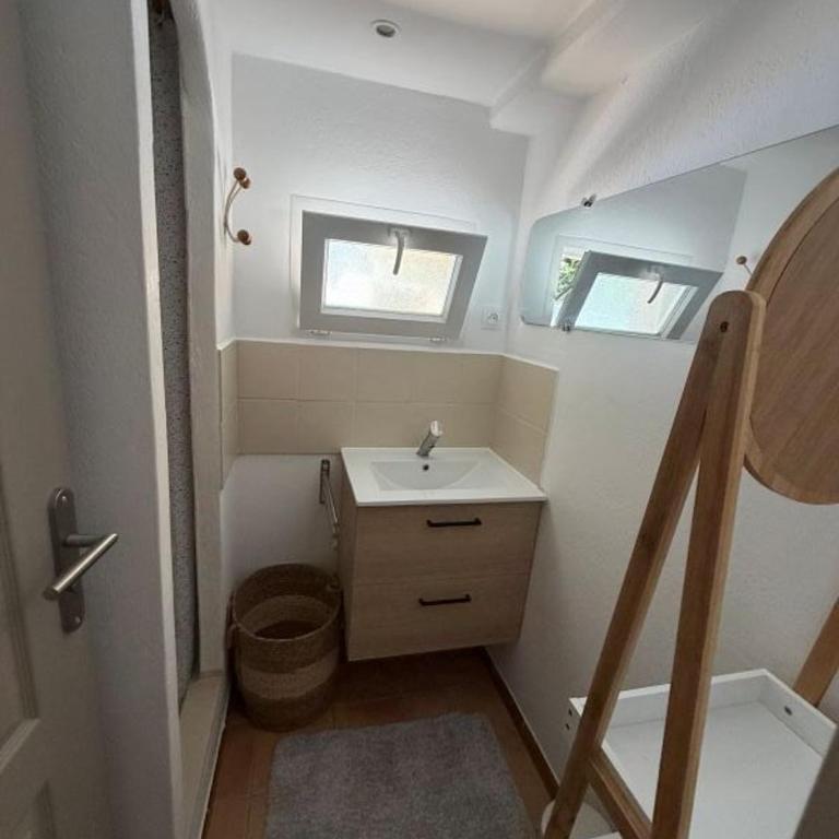 Grimaud - Maisonnette Climatisée 4 Personnes - Casa de 2 dormitorios - 8