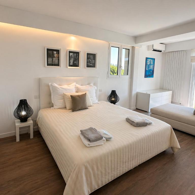 Clos des Iles - sea view villa with pool, Super Cannes - Villa - 21