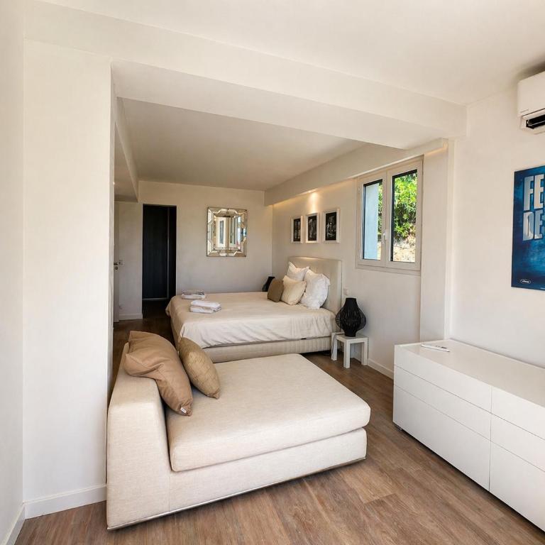 Clos des Iles - sea view villa with pool, Super Cannes - Villa - 22