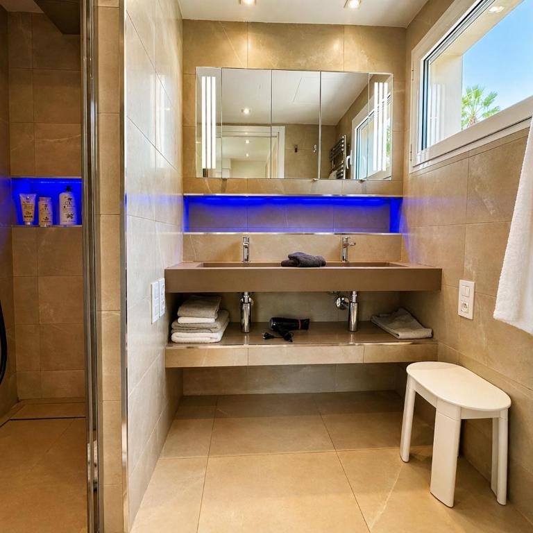Clos des Iles - sea view villa with pool, Super Cannes - Villa - 42