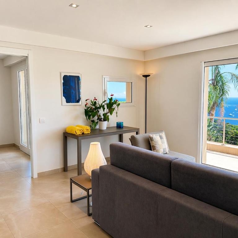 Clos des Iles - sea view villa with pool, Super Cannes - Villa - 40