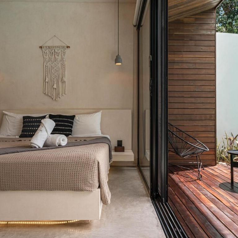 Boho Chic 5 BR Villa Private pool & Roof Bar - Villa - 3