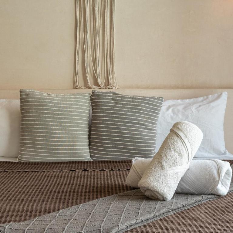Boho Chic 5 BR Villa Private pool & Roof Bar - Villa - 4