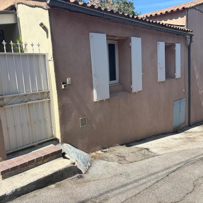 Charmante maison climatisée avec extérieur - Villa 1 Chambre - 7
