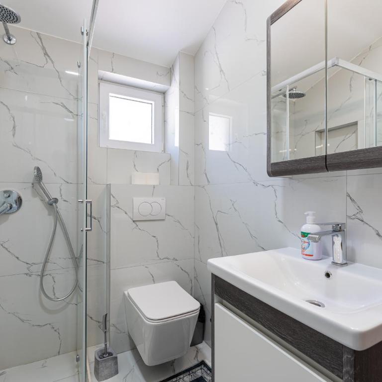 Stars Apartments - Apartman s 1 Spavaćom Sobom, Balkonom i Pogledom na More - 9