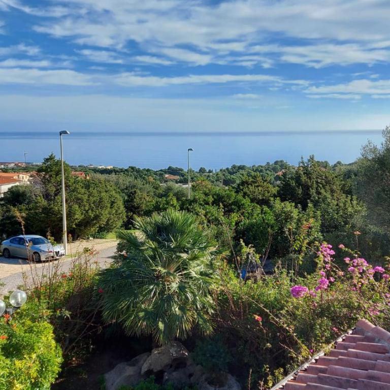 Casa delle bouganville - Appartamento con 1 Camera da Letto e Vista Baia - 1