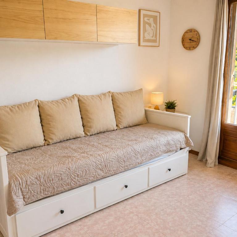 Vue montagne exceptionnelle T2 Cosy avec Balcon proche du lac - Appartement 1 Chambre - 5