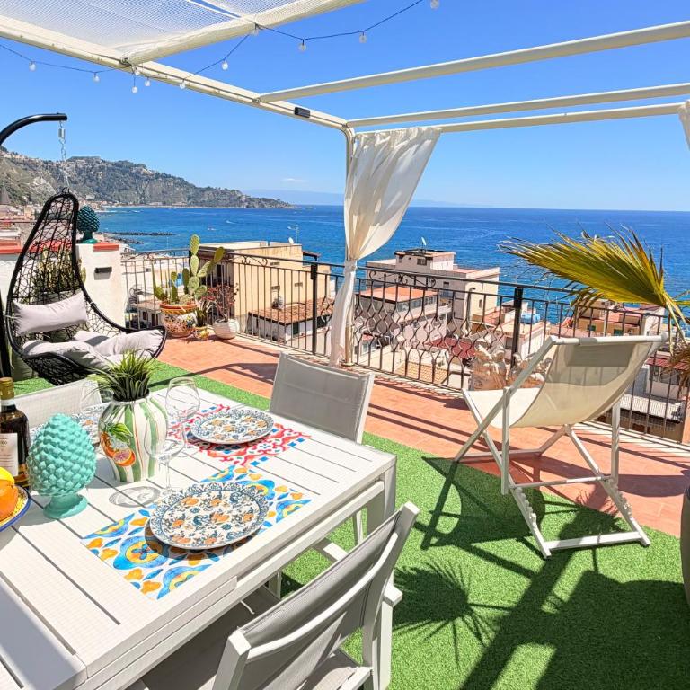 Casa Carmen - Appartamento con 2 Camere da Letto, Terrazza e Vista Mare - 12
