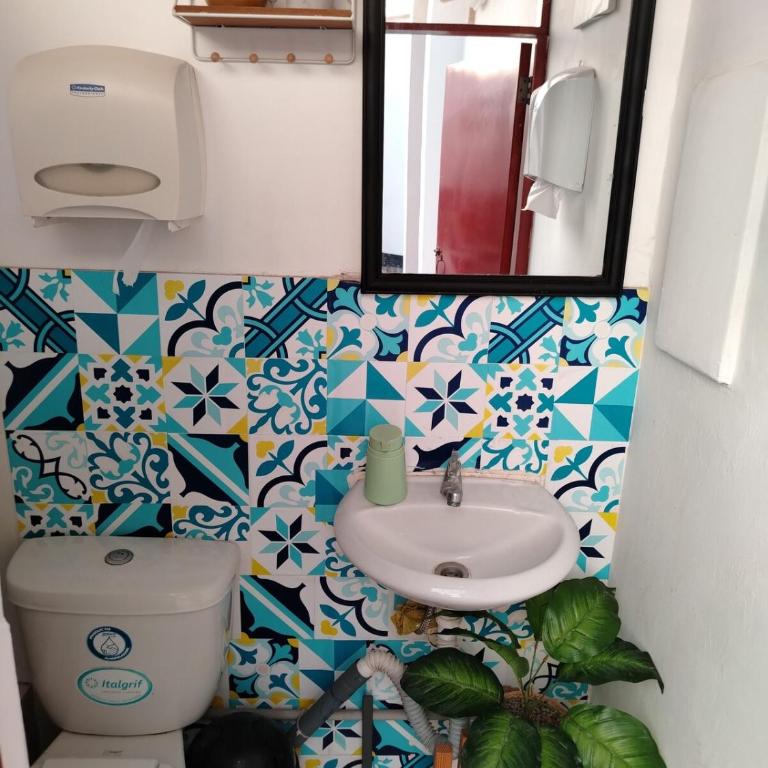 Los Pulpos Beach House - Four-Bedroom House - 22
