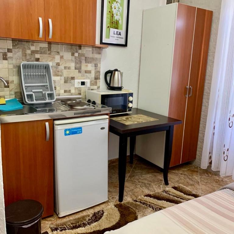 Apartments Zuto - Studio s pogledom na more (2 odrasle osobe) - 3