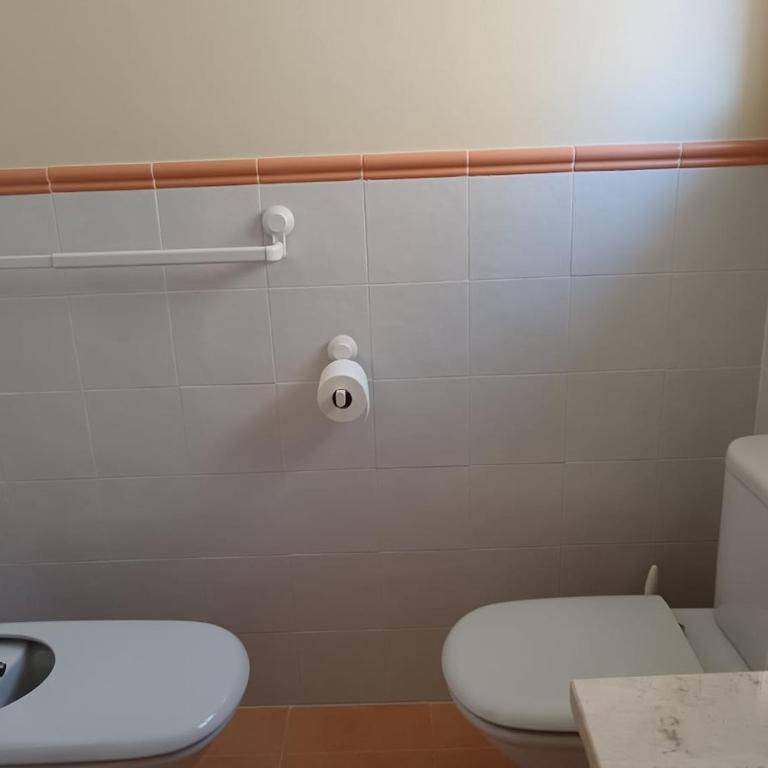 Lovely house with garden and community pool - Casa de 3 dormitorios - 30