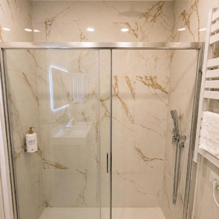 Luxury 9 al Duomo di Parma - Appartamento con 1 Camera da Letto - 5