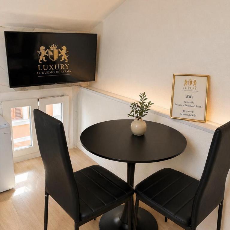 Luxury 10 al Duomo di Parma - One-Bedroom Apartment - 6