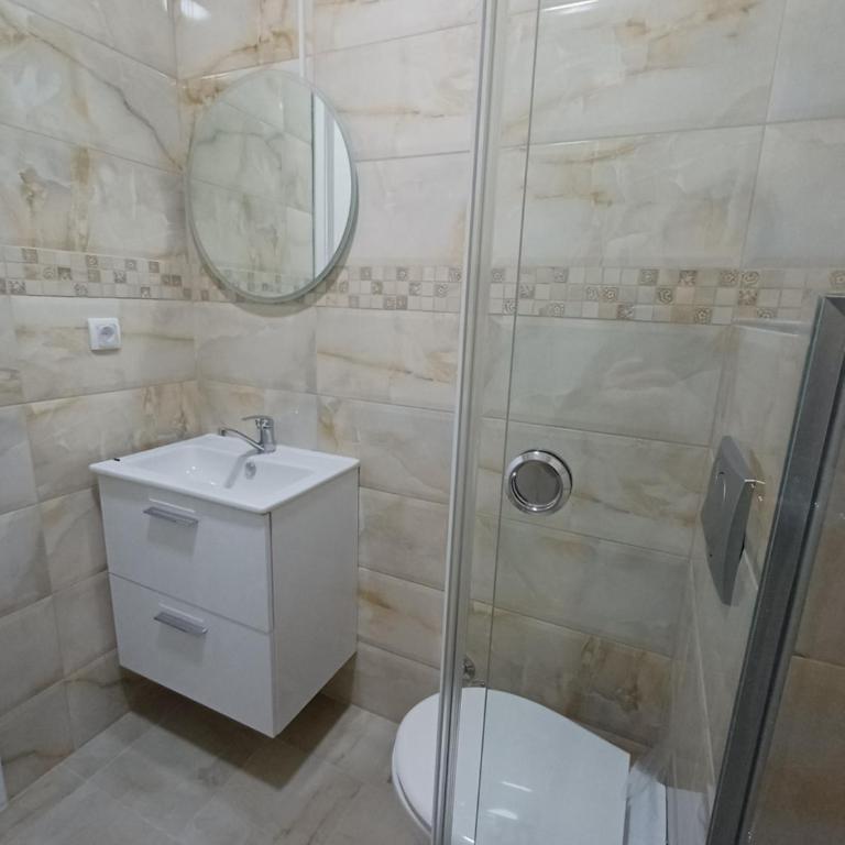 RIO Residence - Mala Dvokrevetna Soba sa Bračnim Krevetom - 6