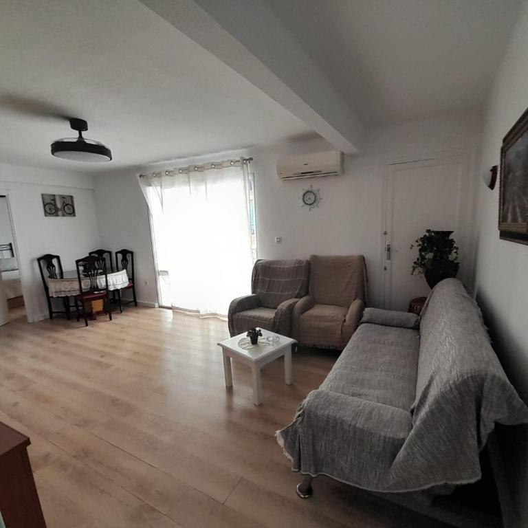 Alojamiento El Sevillano - Apartamento de 3 dormitorios - 3