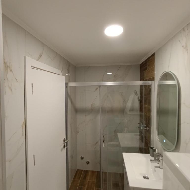 Apartment Laki - Studio Apartment with Balcony - 10