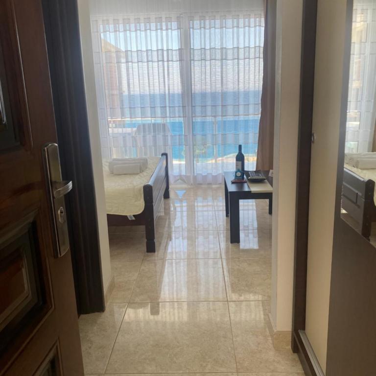 Apartmani Vila Delfin - Studio with Sea View - 12