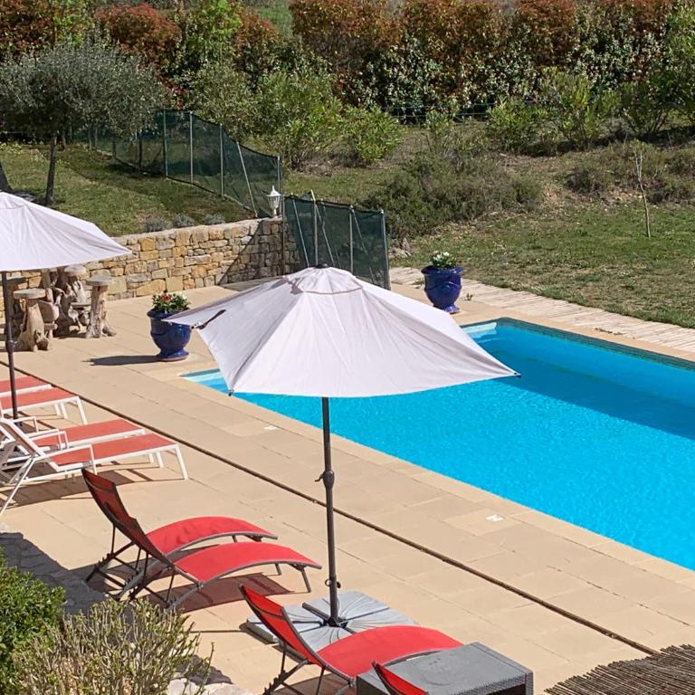Villa tout confort, superbe vue dégagée, piscine chauffée, raccdt fibre - Maison 4 Chambres - 7