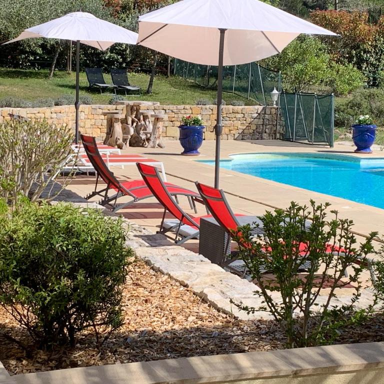 Villa tout confort, superbe vue dégagée, piscine chauffée, raccdt fibre - Maison 4 Chambres - 8