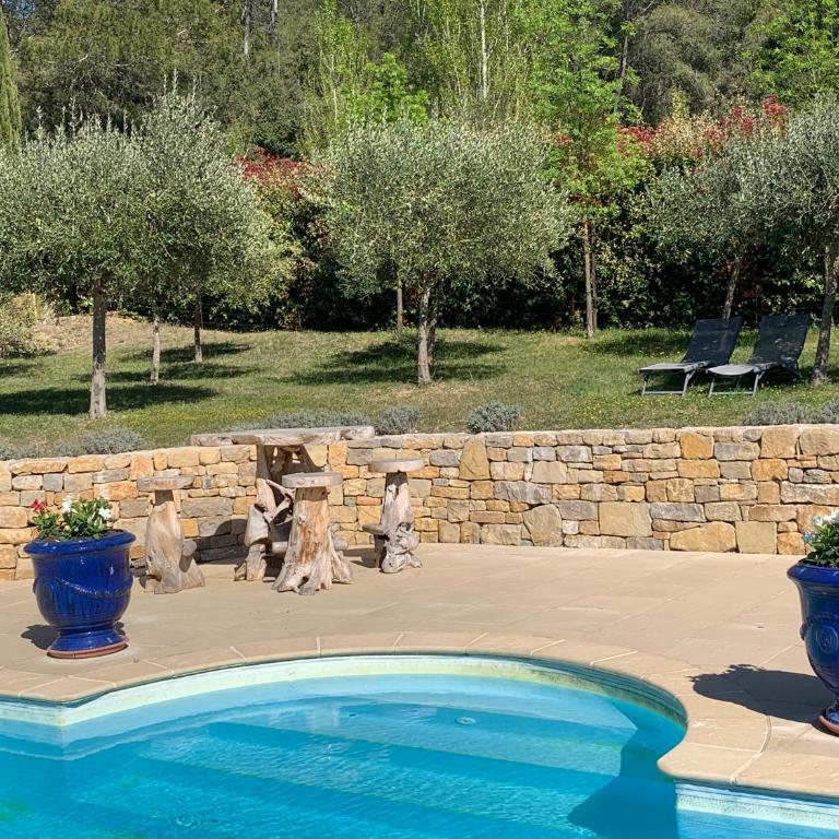 Villa tout confort, superbe vue dégagée, piscine chauffée, raccdt fibre - Maison 4 Chambres - 10