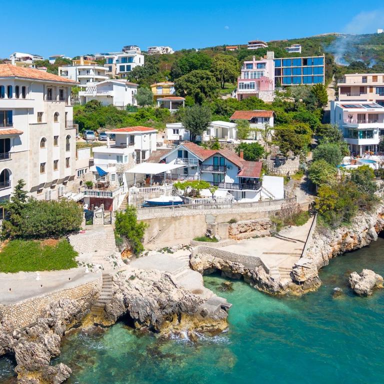 Firstly Line Fisherman House - Hladna Uvala - Bar - One-Bedroom House - 26