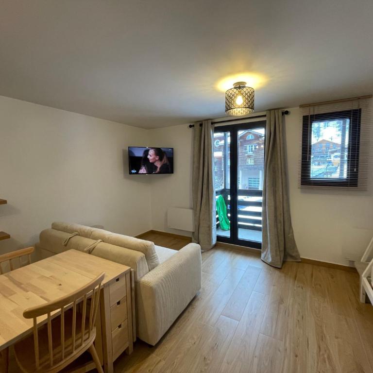 Appartement à 2 min des pistes - Appartement - Vue sur Jardin - 1