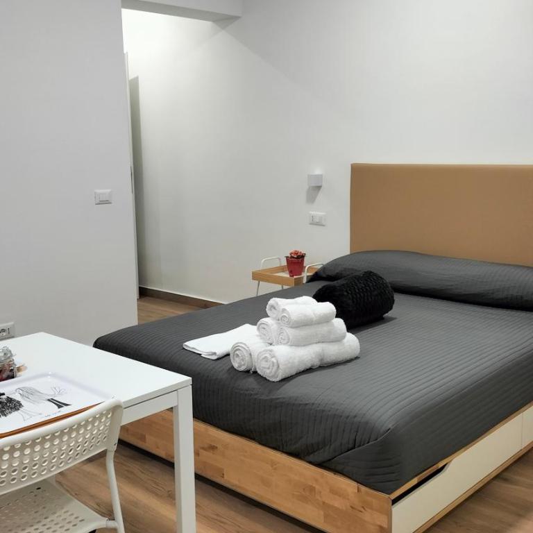 Dell'Ova 98 Rooms - Double Room with Spa Bath - 23