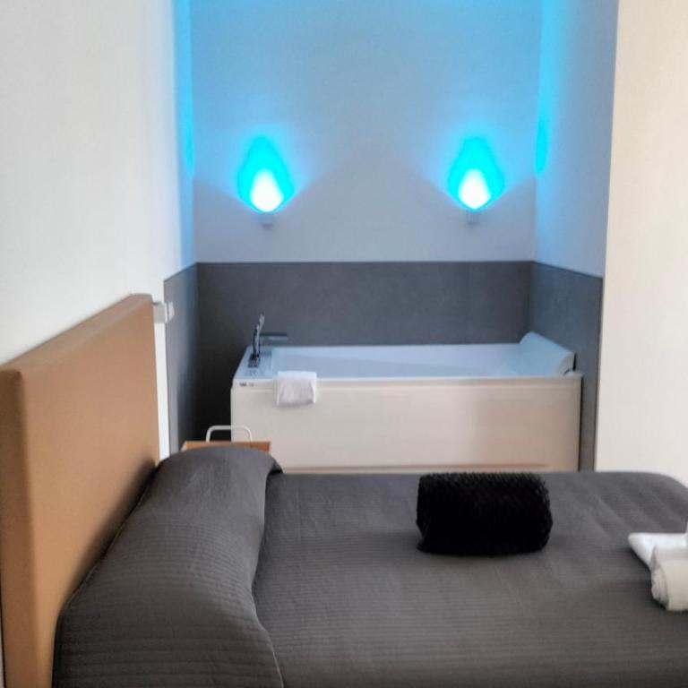 Dell'Ova 98 Rooms - Double Room with Spa Bath - 31