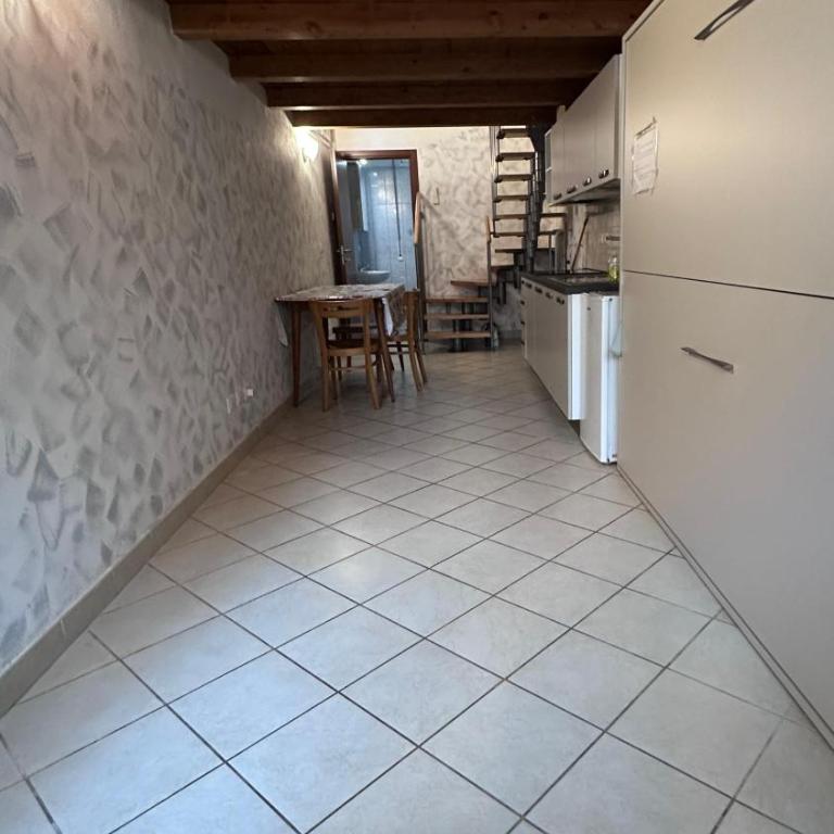 Alloggio vicino Centro e Ospedali di Bologna - Appartamento con 1 Camera da Letto - 6