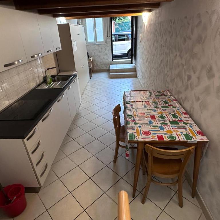 Alloggio vicino Centro e Ospedali di Bologna - Appartamento con 1 Camera da Letto - 15