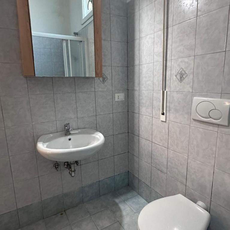 Alloggio vicino Centro e Ospedali di Bologna - Appartamento con 1 Camera da Letto - 24