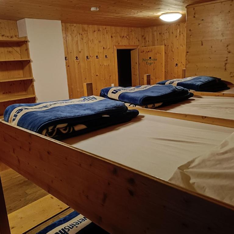Sadnighaus, Schutzhütte auf 1880m - Vierbettzimmer - 2