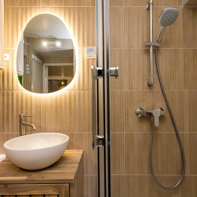 Charming Paris Hideaway in Saint-Germain - Studio - 20
