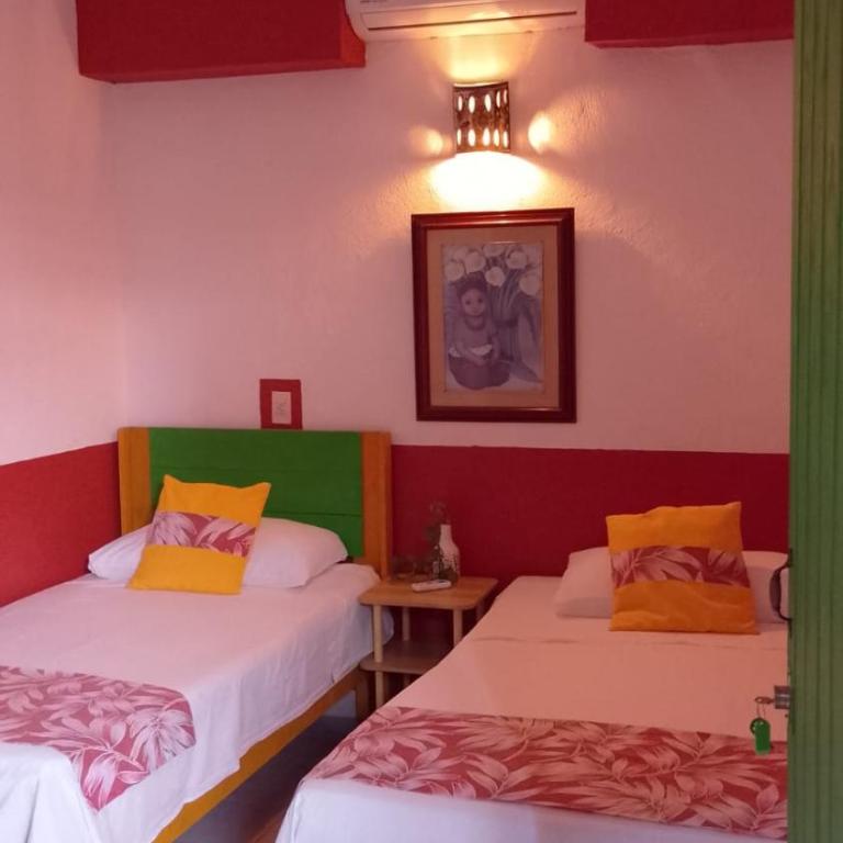 Teocalli Hostel - Double or Twin Room - 1