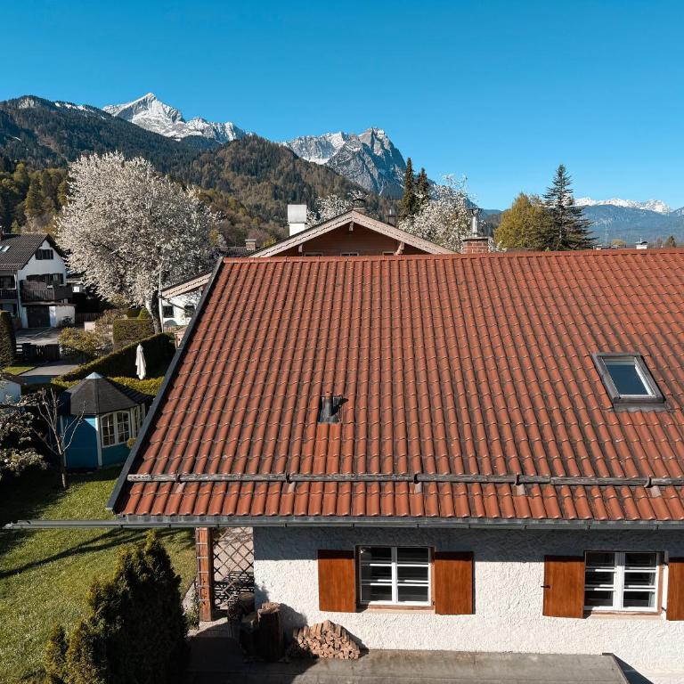Haisl - Bergblick Ferienhaus in Partenkirchen mit eigenem Garten - NEU! Mai '26 - Ferienhaus mit 3 Schlafzimmern - 36