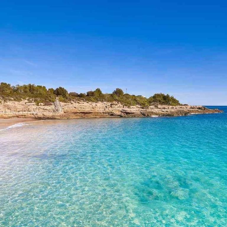 Salou Centre, C Bilbao 100 m beach, sleeps 4 - One-Bedroom Apartment - 12