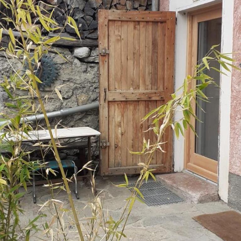 Maison Rustique au calme Parc des Écrins - Maison 2 Chambres - 3