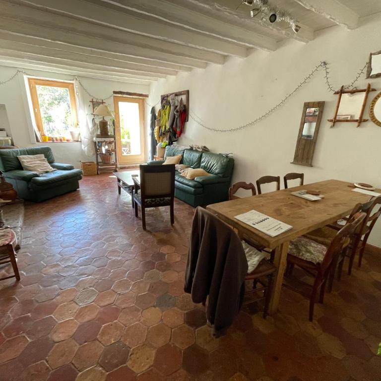 Maison Rustique au calme Parc des Écrins - Maison 2 Chambres - 17