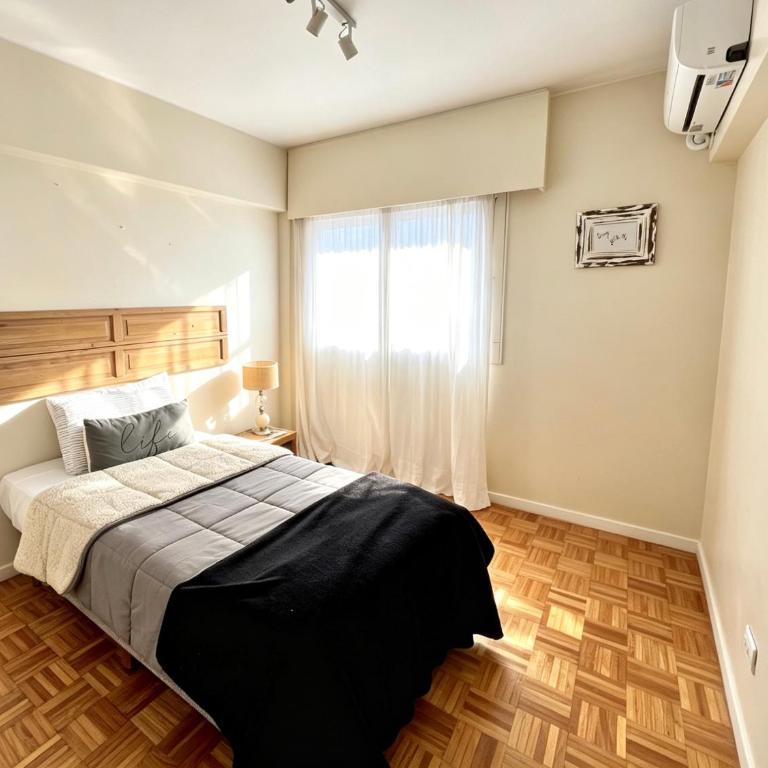 Terraza en el centro mendocino a 4 cuadras de Plaza Independencia y Arístides - Apartamento de 2 dormitorios con balcón y terraza - 13