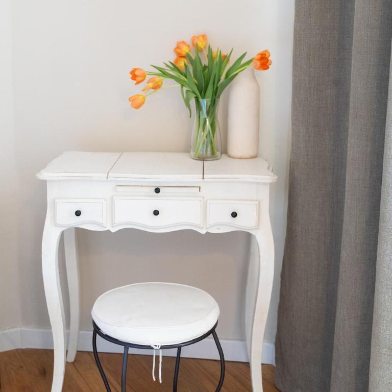 bright 2 room apartment Nice center - Appartement 2 Chambres - 9