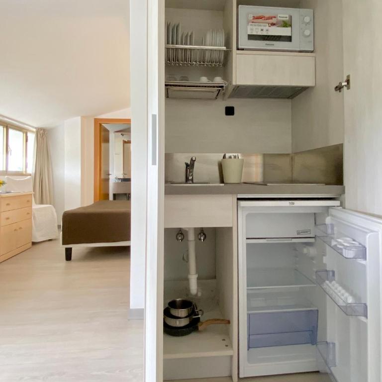 Hotel Cavallino Bianco - Room Assigned at Check-in with kitchenette - 3