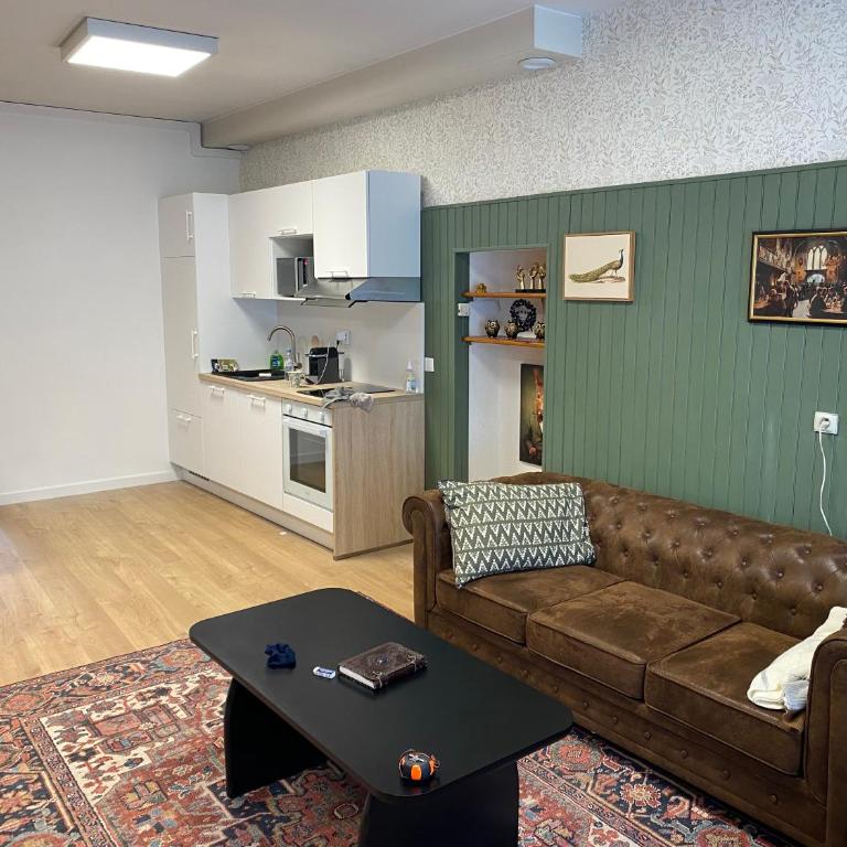 MAISON GERMÈS - CENTRAL & STANDING - Appartements traversants - Lits 180 King Size - Linge de lit et de toilette inclus - Parking à proximité - Apartment - Erdgeschoss - 33