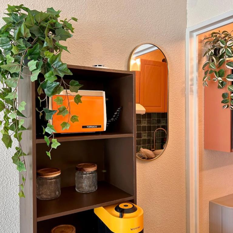Beach 100m Away, Cros de Cagnes - 1 Bedroom - Parking - Appartamento con 1 Camera da Letto - 2
